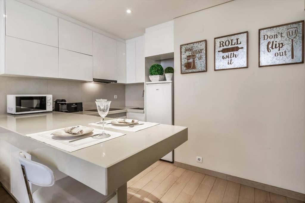 Inloveapartments - City Center With Charm Лиссабон Экстерьер фото